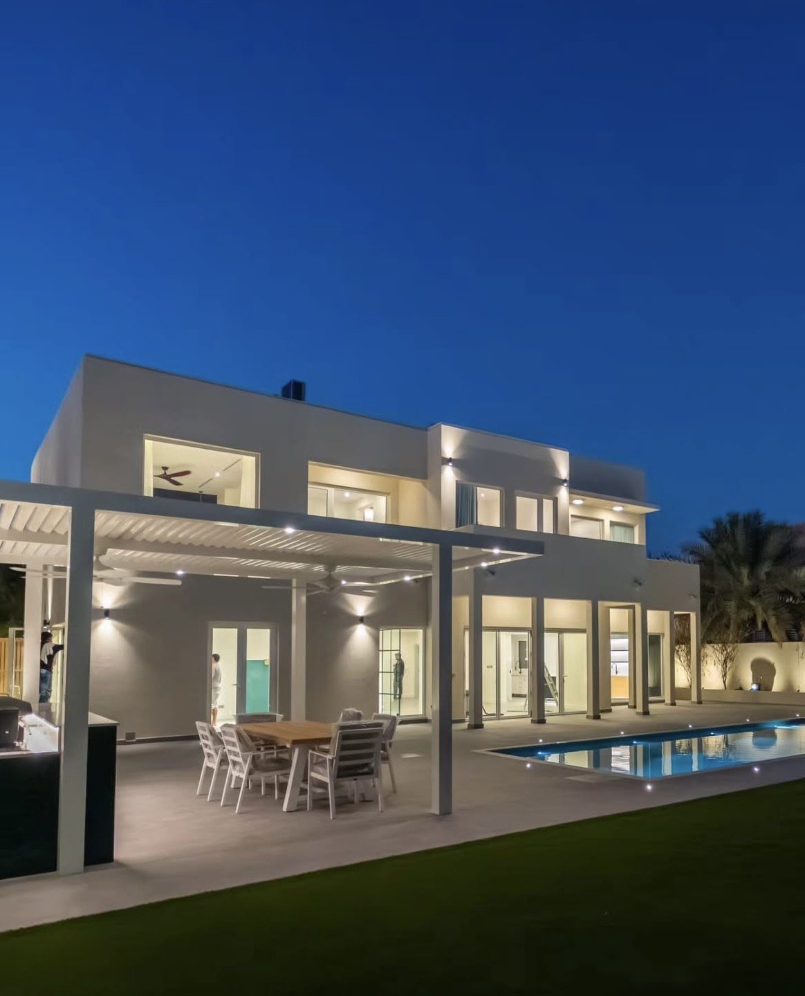 Private Residence, Villa at blue hour, Dubai
